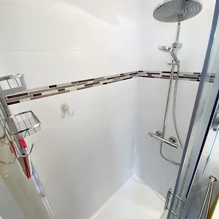 Chauveau - Entre Port Et * Saint-Martin-de-Ré